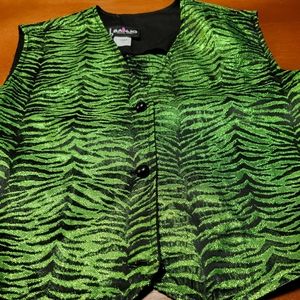 Girls size 14 or ladies small vest for horse show or rodeoa